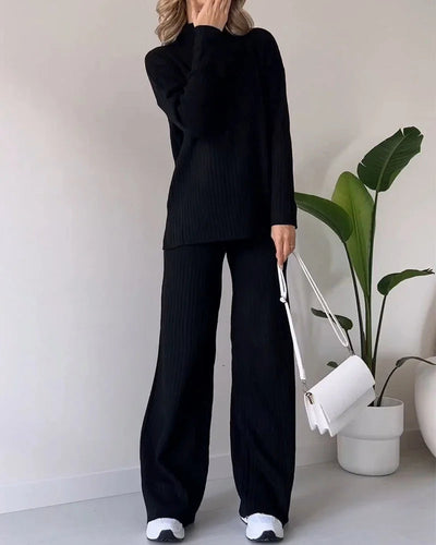 Sienna – Chic Slit Relaxed two-piece set