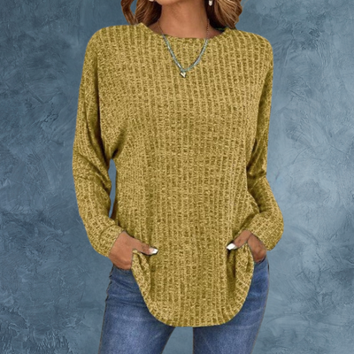 Toni - Effortless Knitwear Tee
