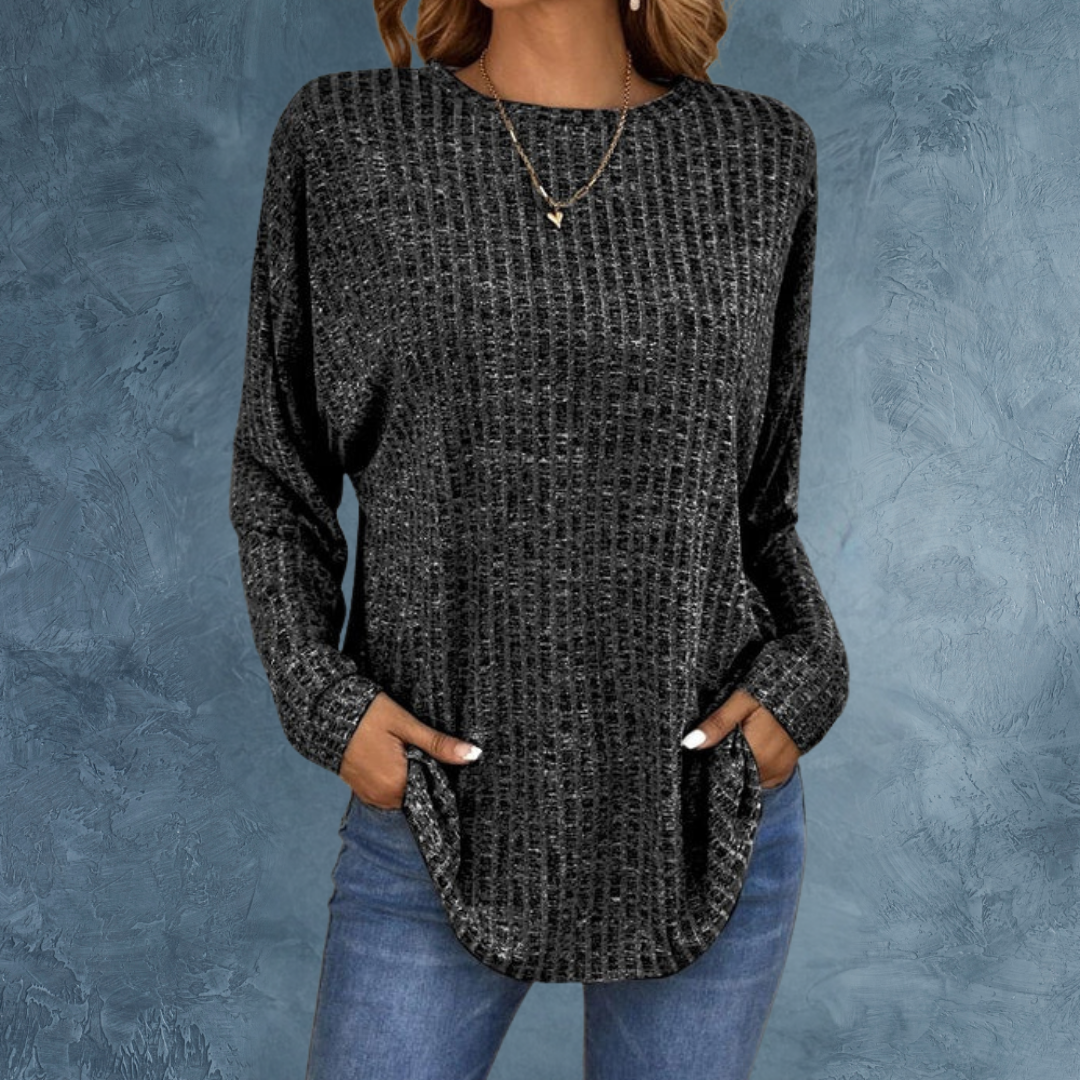 Toni - Effortless Knitwear Tee