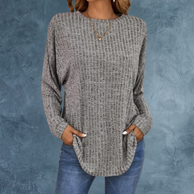 Toni - Effortless Knitwear Tee