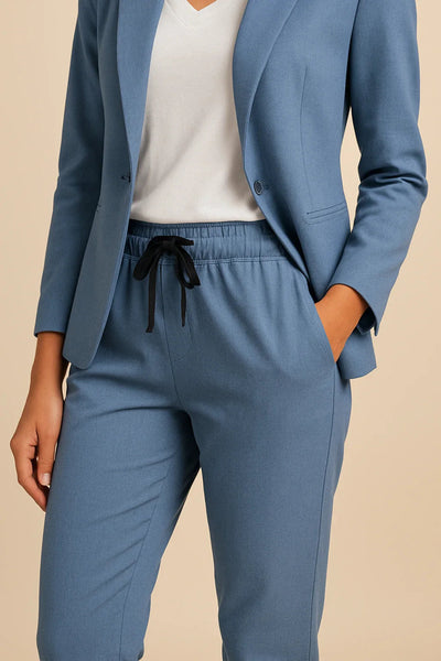 Lucia – The Power-Soft Suit