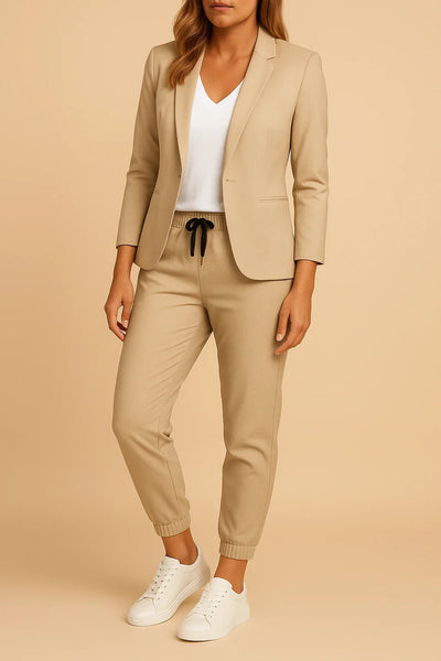 Lucia – The Power-Soft Suit