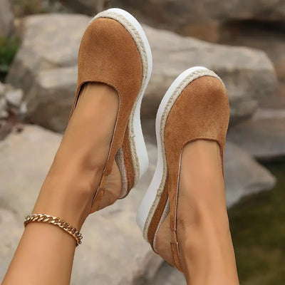 Leona - Casual Slingback Wedge