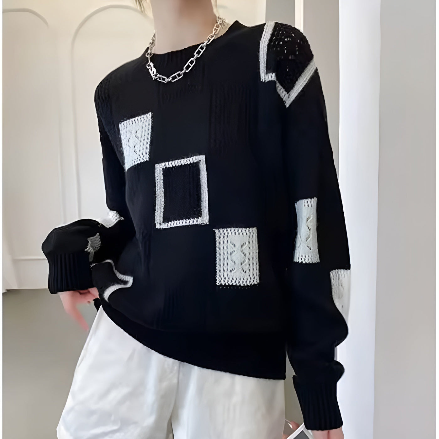 Romy - Flattering Timeless Sweater