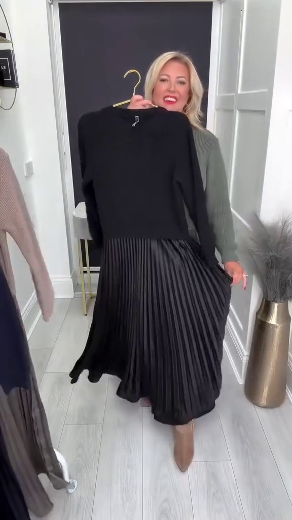 Loti - Elegant Pleated Dress